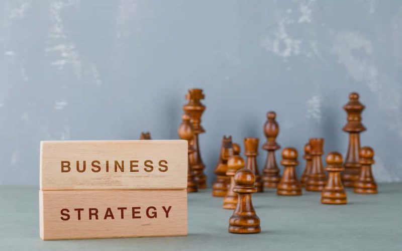 The Practice of Strategy Who are the key strategists of an organization 